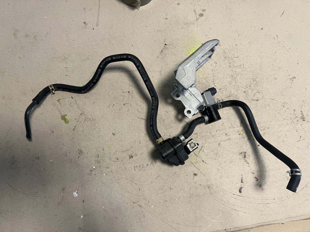 фото №1, Honda hr-v ii 15- 1.5 i-vtec клапан вакууму