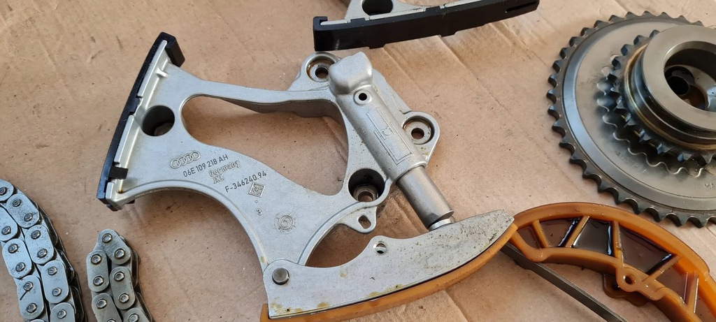 фото №9, A6 c7 4g lift грм ланцюг напрямна 3.0 tfsi cre na частини a7 4g s4 b8 s5