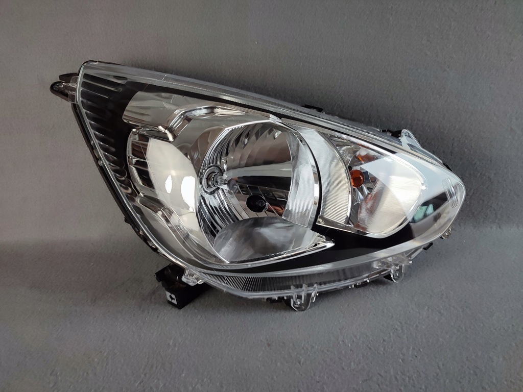 фото №1, Mitsubishi space star ii лампа передня права