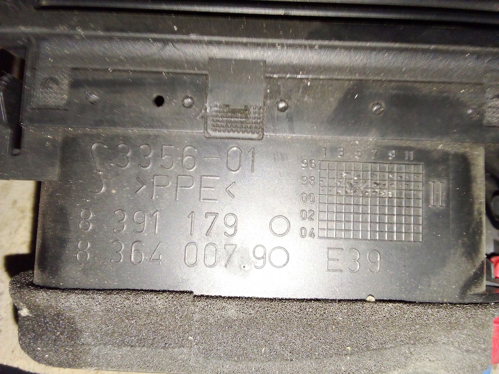 фото №6, Решётка обдув средняя bmw e46 8391179