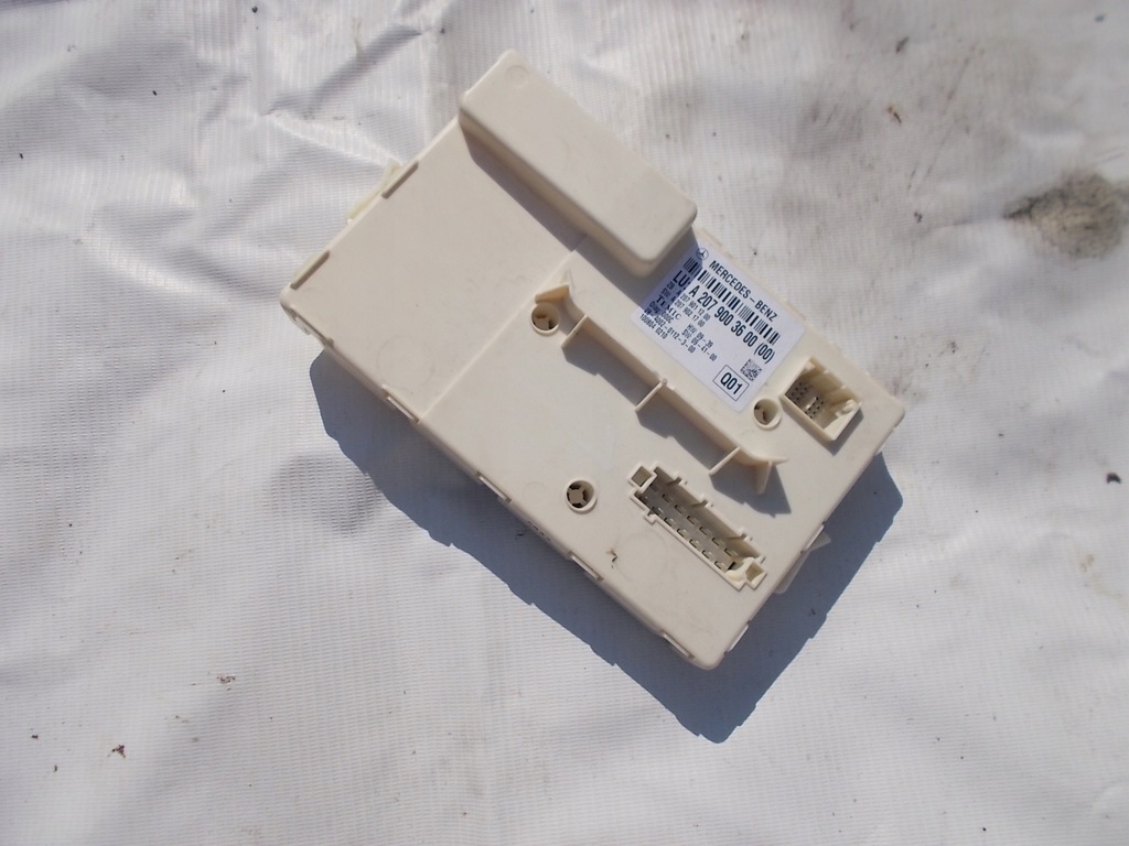 фото №1, Mercedes e w207 coupe блок управления модуль дверь