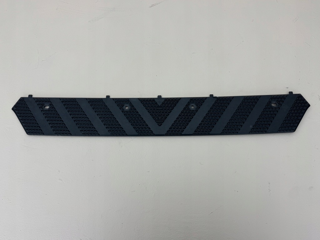 Купити Mercedes actros mp4 підніжка накладка захист бампера перед a9608850311