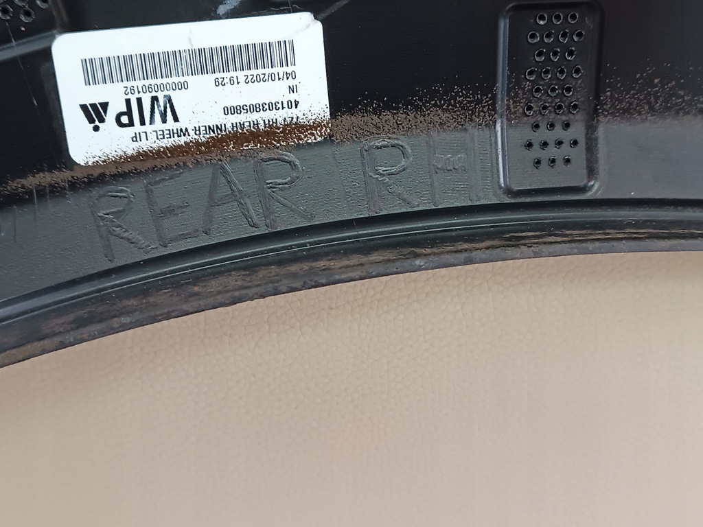 фото №11, Ford mustang mach e молдинг накладка na крыло правый задняя задний