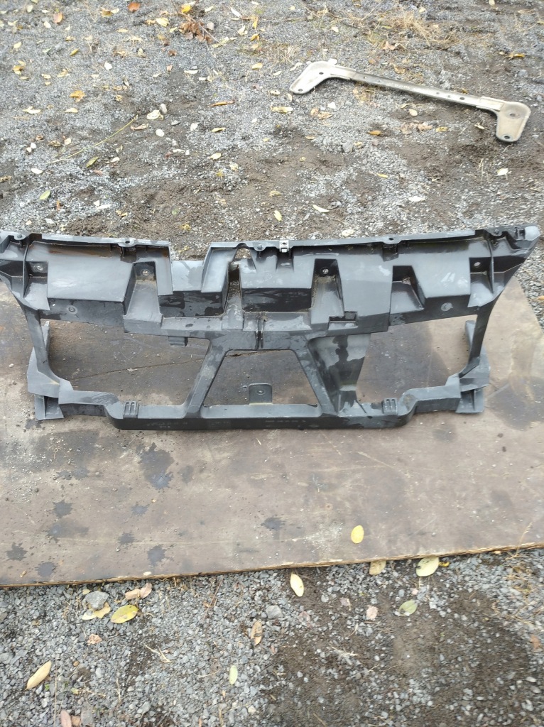 фото №1, Pas передний усилитель 8200140174 scenic ii