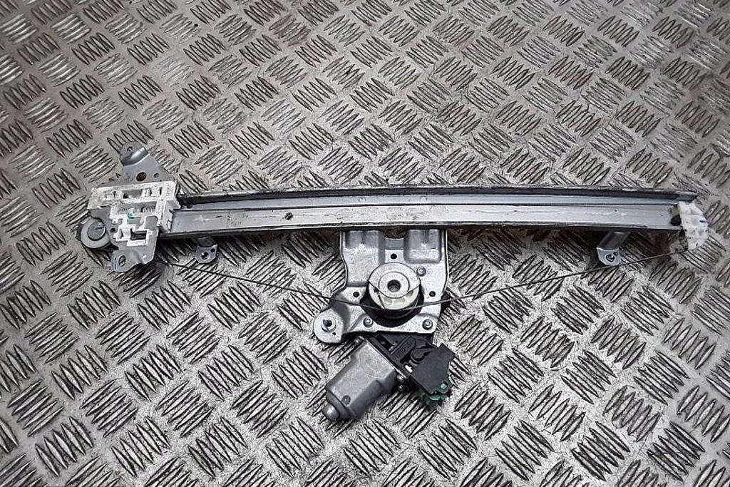 фото №6, Подъемник стекло задних левых дверь nissan leaf ze0 807303nf1a 0.0l 2016