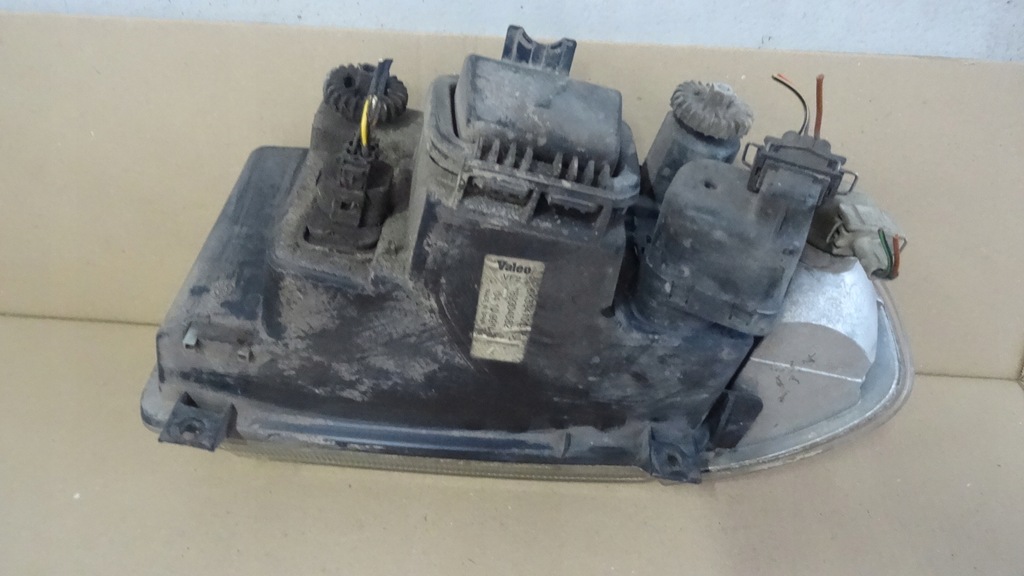 фото №6, Polo vario фара лампа права правий перед