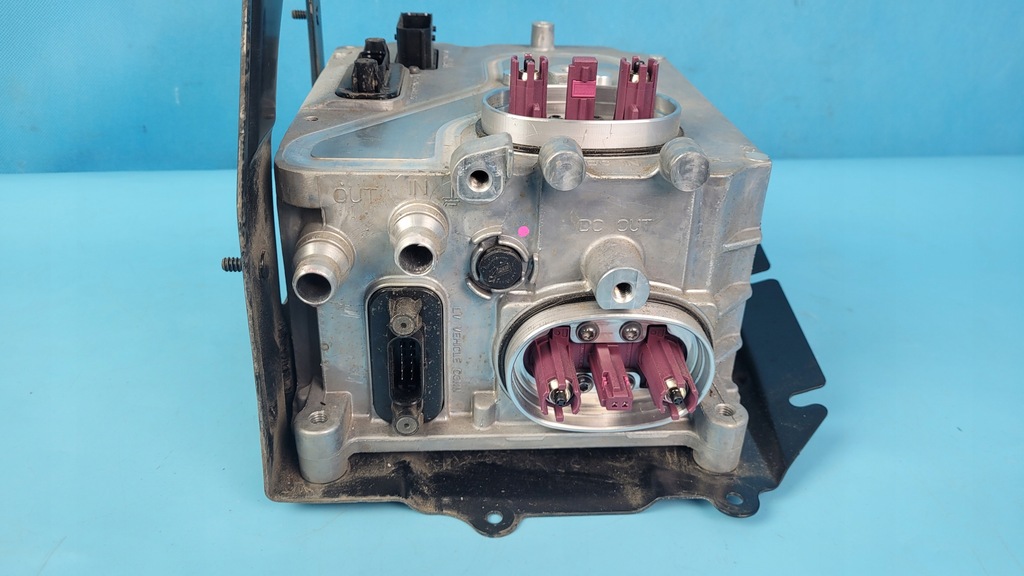 фото №9, Mercedes eqe w295 350+ 23r блок управления аккумулятора преобразователь a0009005438