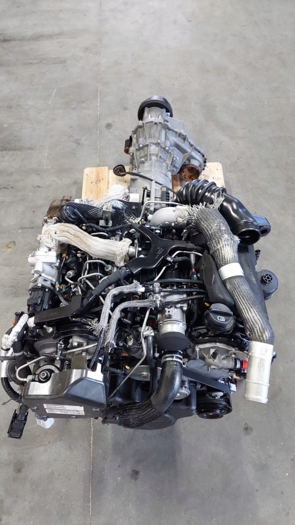 Двигатель 3.0 crd wk2 jeep cherokee vm44d vm63d vm ideał szwajcar гарантия с Разборки