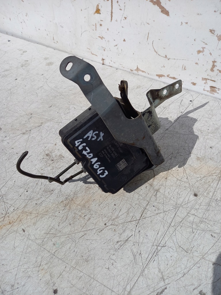 фото №1, Насос abs mitsubishi asx 4670a643