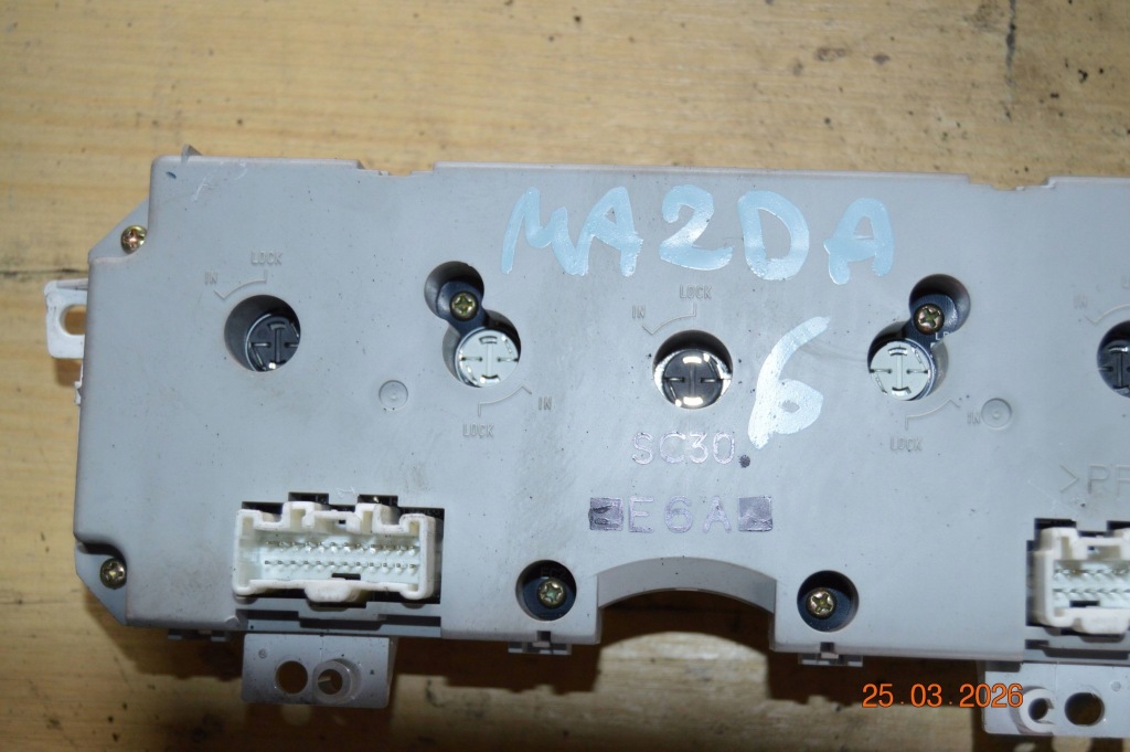 Панель кондиционера mazda 6 Киев