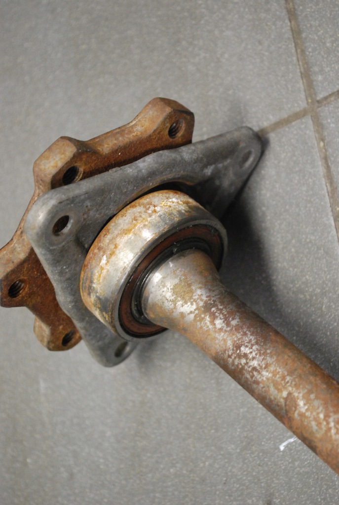 фото №5, Wał реле привода полуось левый a8 d3 4.2 tdi