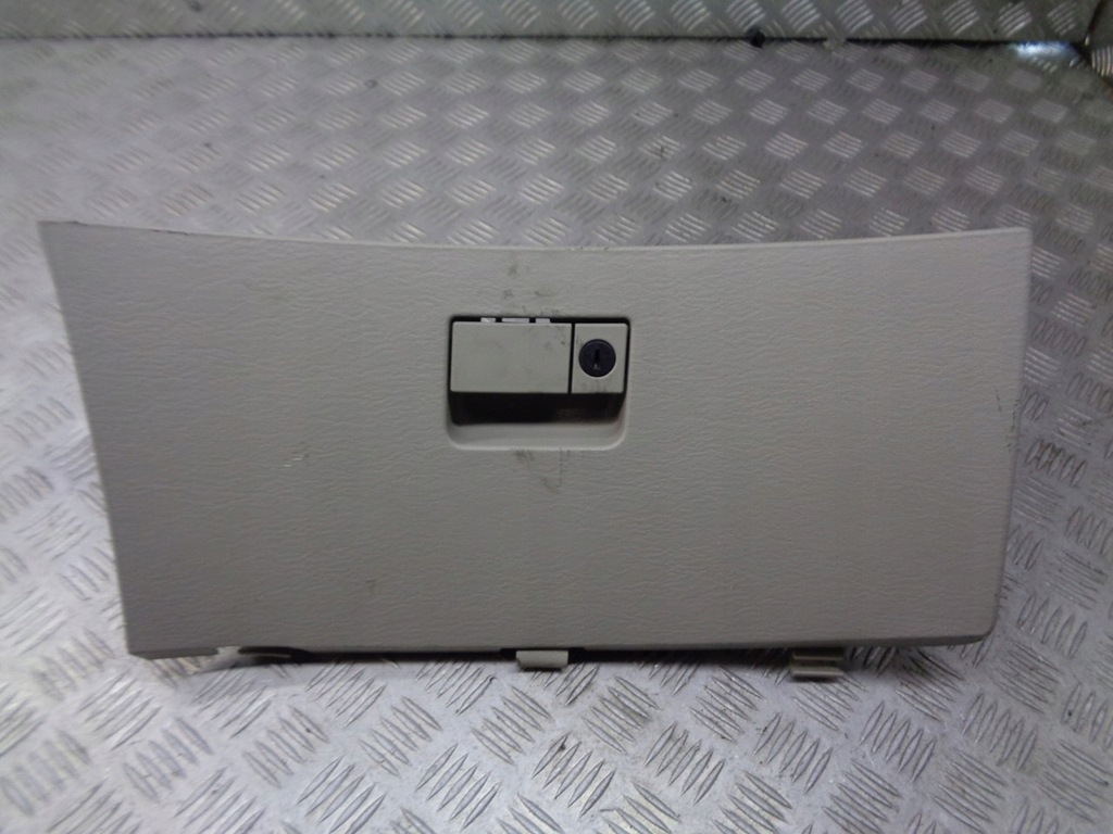 фото №1, Бардачок пассажира chrysler pacifica europa