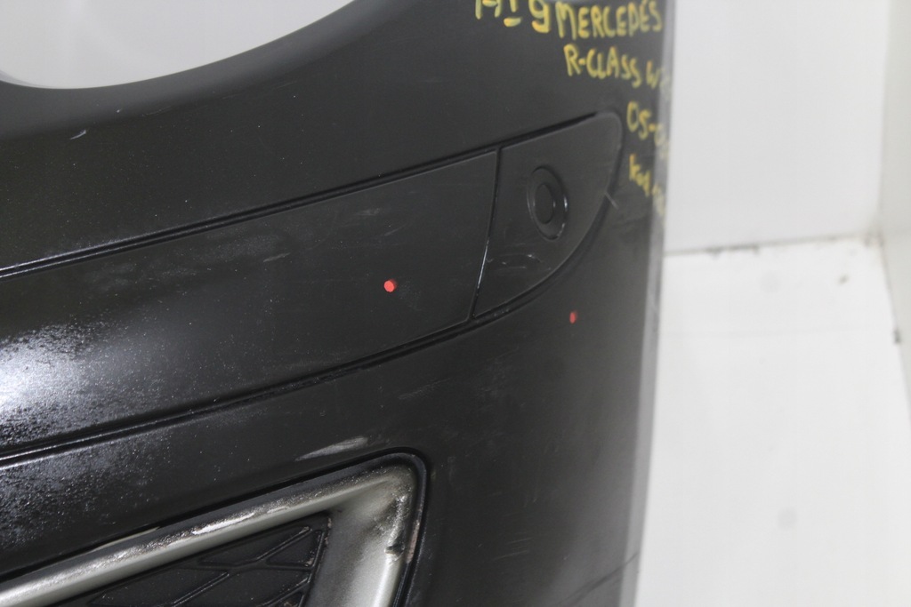 фото №7, Бампер перед передний mercedes w251 05-09r 197u