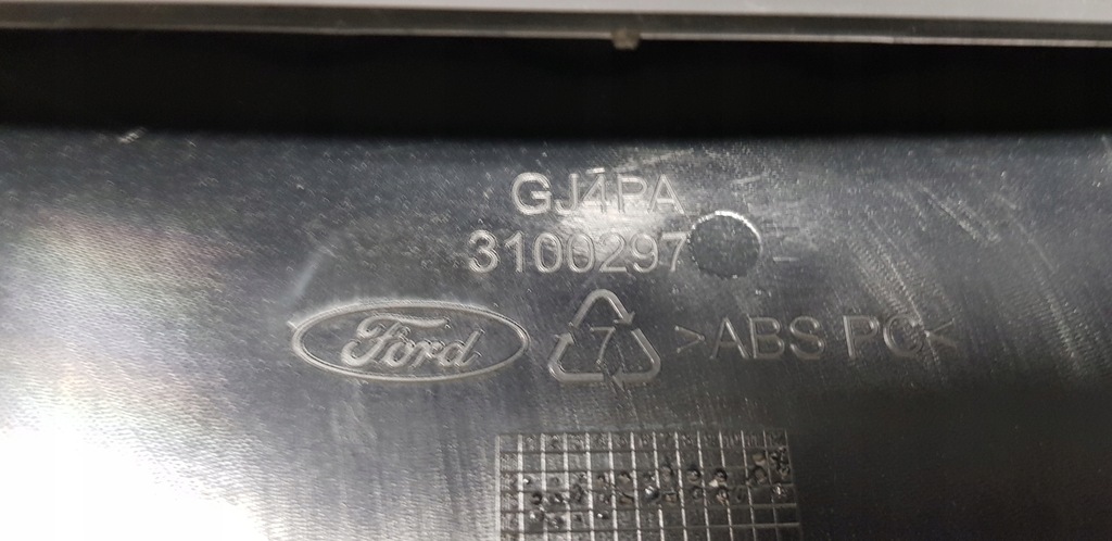 фото №3, Ford b-max рамка радіо дисплея gj4pa3100297