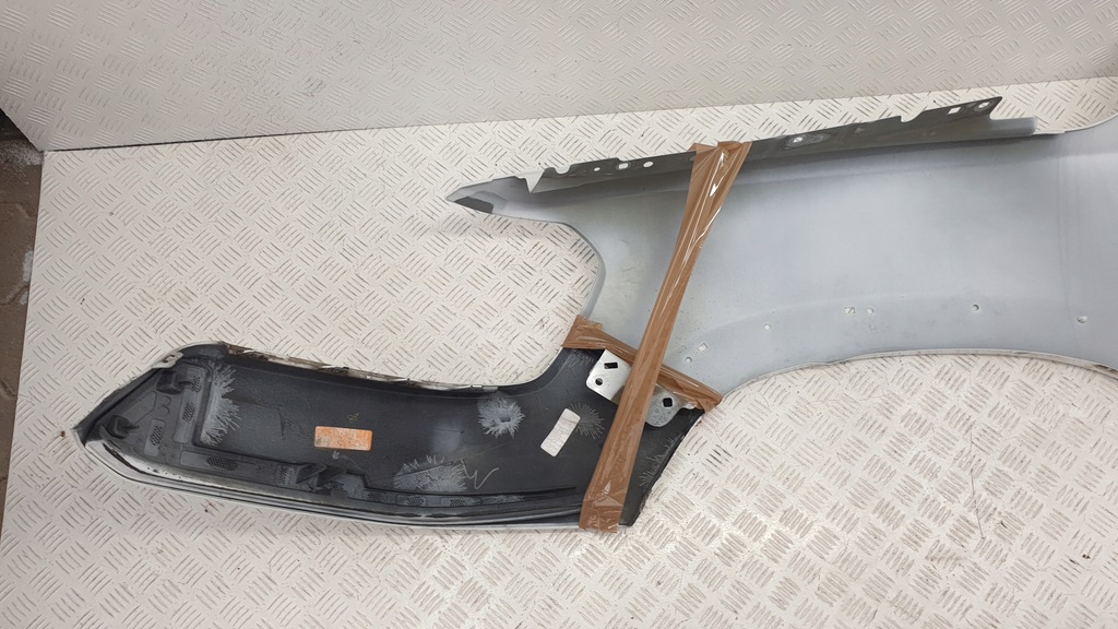 фото №16, Ram 1500 2018- крила правий перед передній