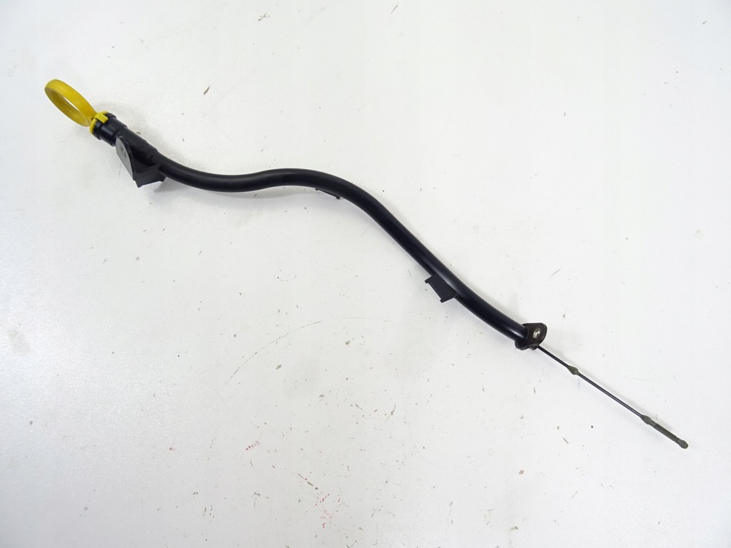 фото №8, Audi a1 8x 1.6 tdi щуп трубка щуп оливи 04l103634a 04l115611c