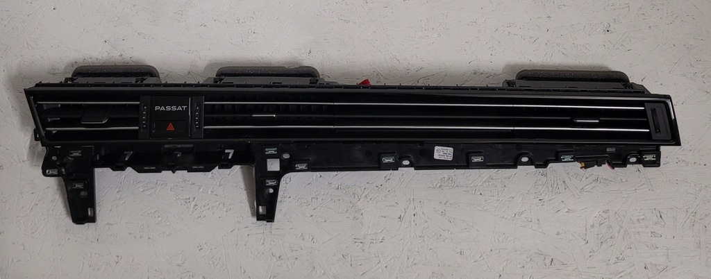 фото №1, Vw passat b8 lift молдинг решітка декоративна консолі