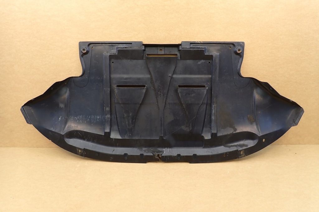 Audi a4 b5 рестайлинг  накладка плита нижняя двигателя 8d0863823l oem с Разборки
