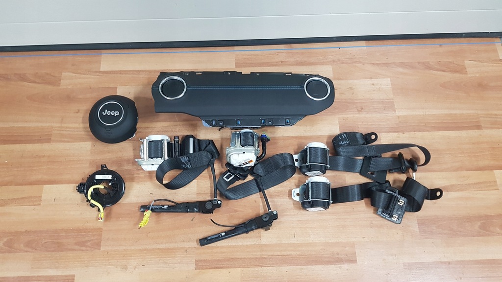 фото №1, Wrangler jl комплект подушка безпеки ремені оригінал europa