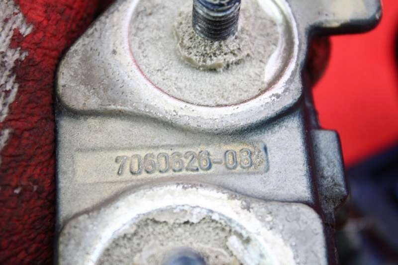 фото №6, Петля петли крышки задняя 7060625-08 bmw e87 5d 07r