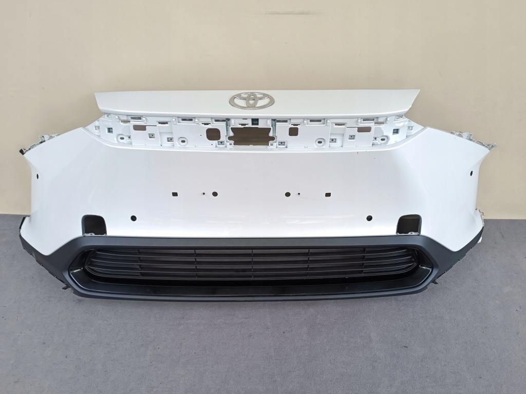 фото №1, Toyota bz4x bz 4x бампер перед передний