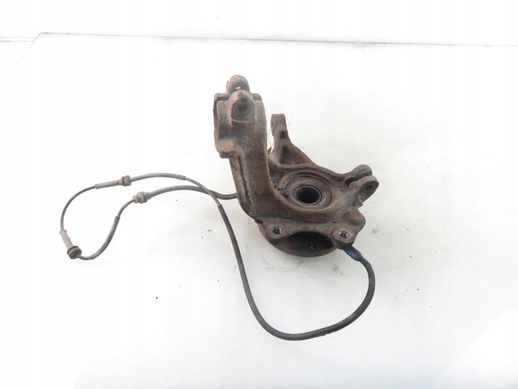 фото №4, Поворотный кулак передняя правая citroen c3 1.6