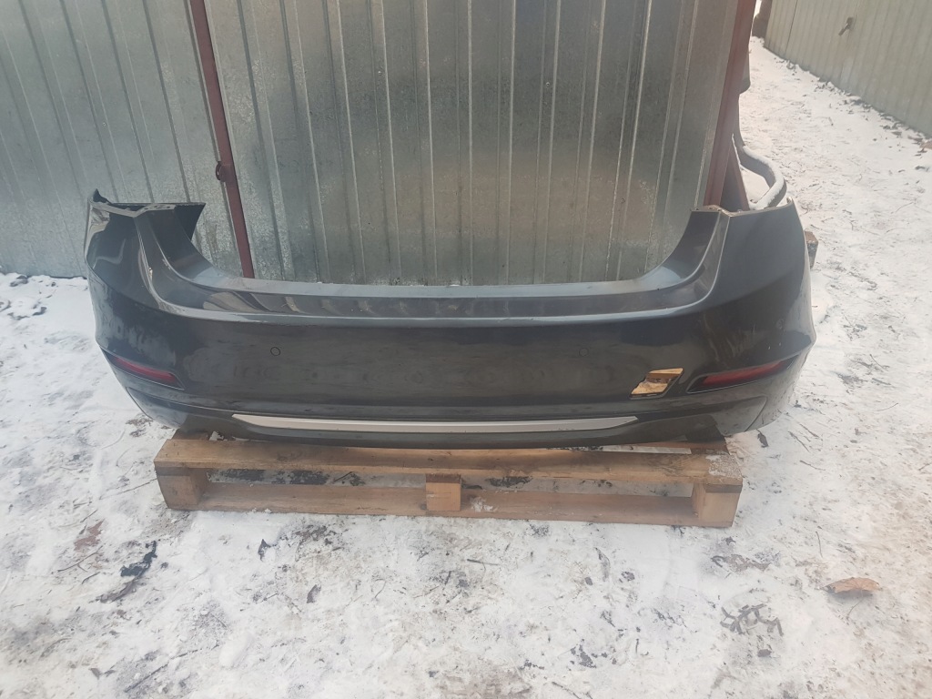 Купить Bmw 3 f30 бампер задний  sedan b39 pdc