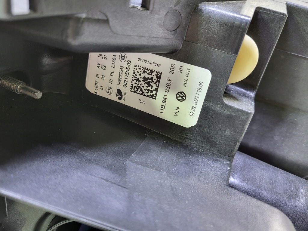 фото №10, Vw id4 id.4 лампа iq full led права 11b941036f