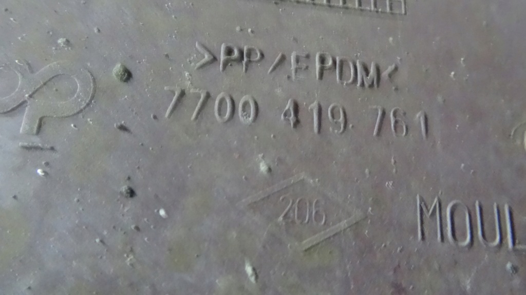 Laguna 1 i lift бампер перед 7700419761 Киев