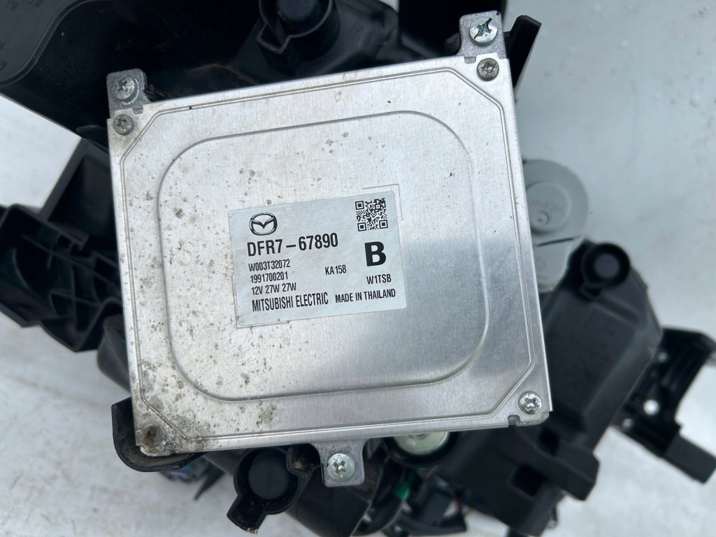 Mazda cx-30 фара левая full led dfr7-51040 оригинал европа с Разборки