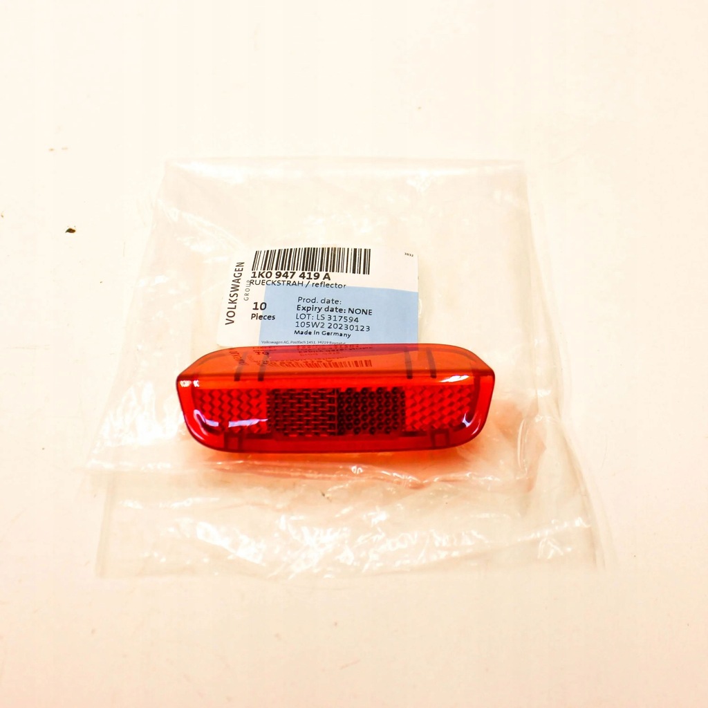 фото №1, Volkswagen golf v 2005 отражатель передний