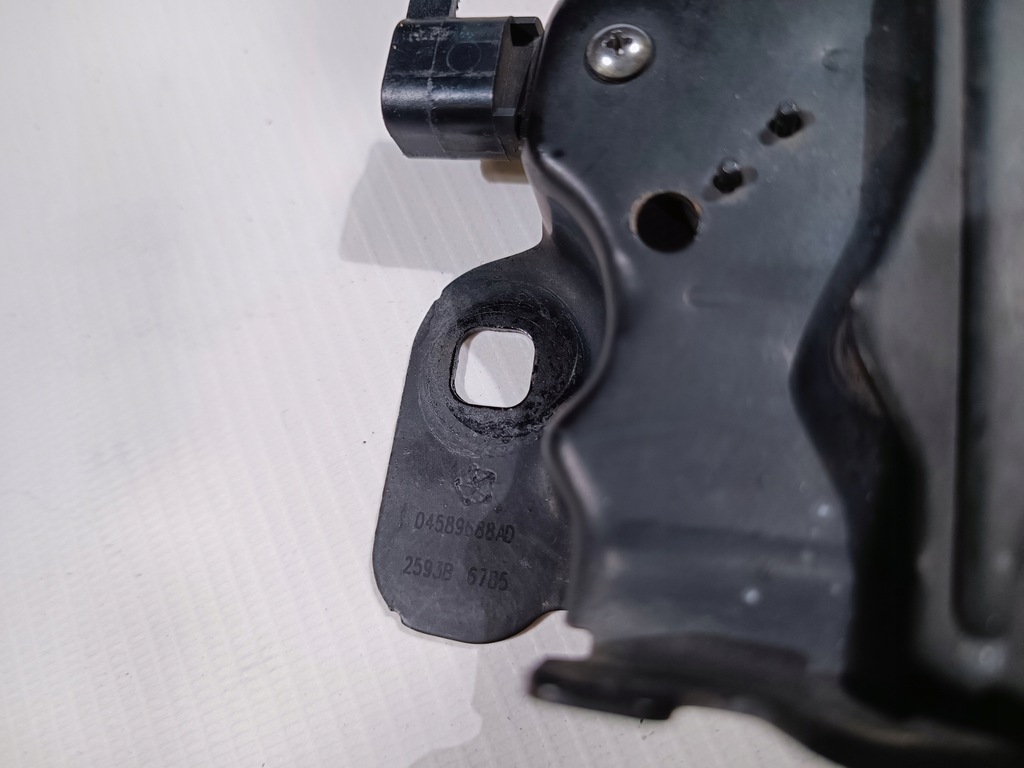 фото №6, Замок капот крышки двигателя dodge durango 2011-2015