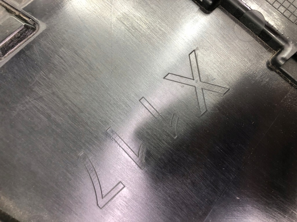 Mercedes w117 накладки двері захист стійка комплект a1176900579 a1777250382 Оригінал