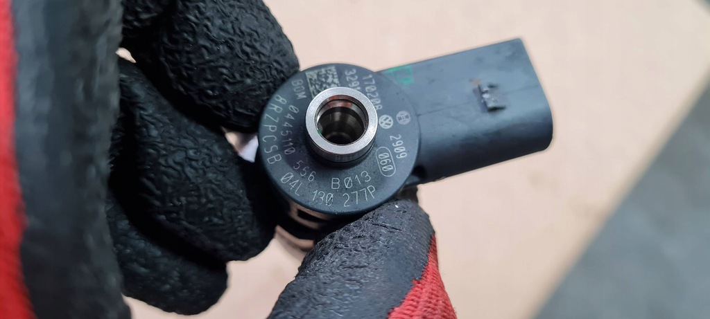 фото №10, A5 8w форсунка пального 2.0 tdi 04l130277p q5 a6 vw audi a4 b9 8w