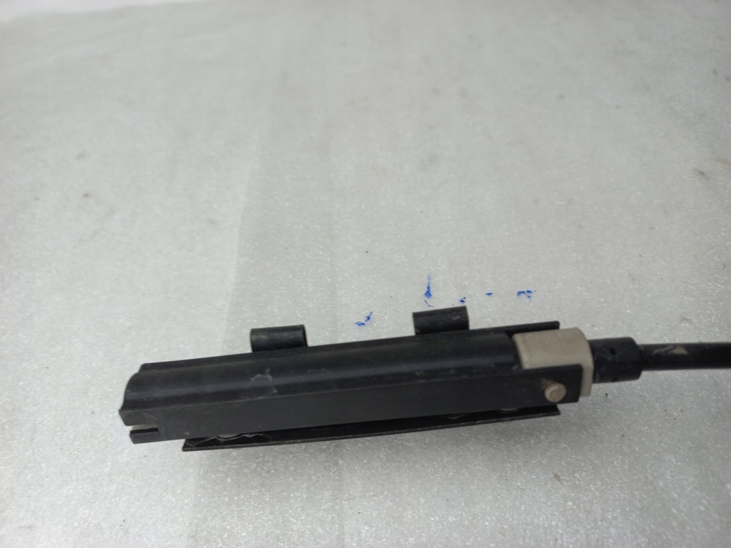 фото №10, Volkswagen caddy трос замка кришки двигуна