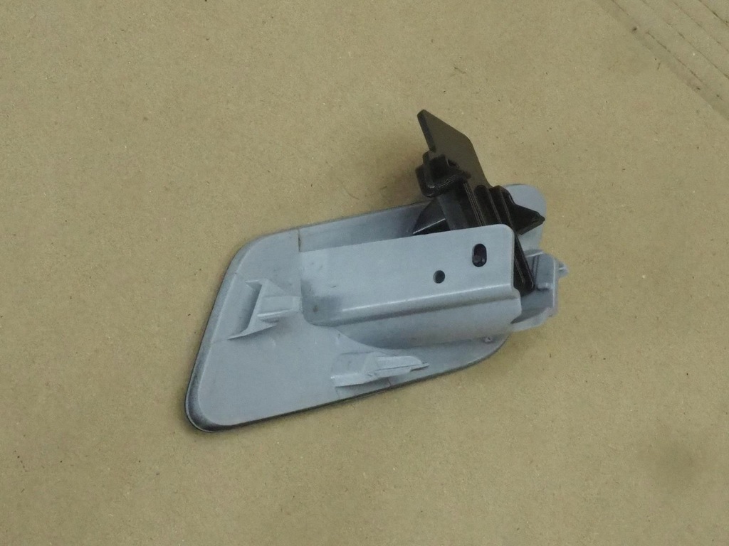 фото №11, Заглушка распылителя омывателя перед правая audi a3 iv 8y 8y 8y0 8y0955276