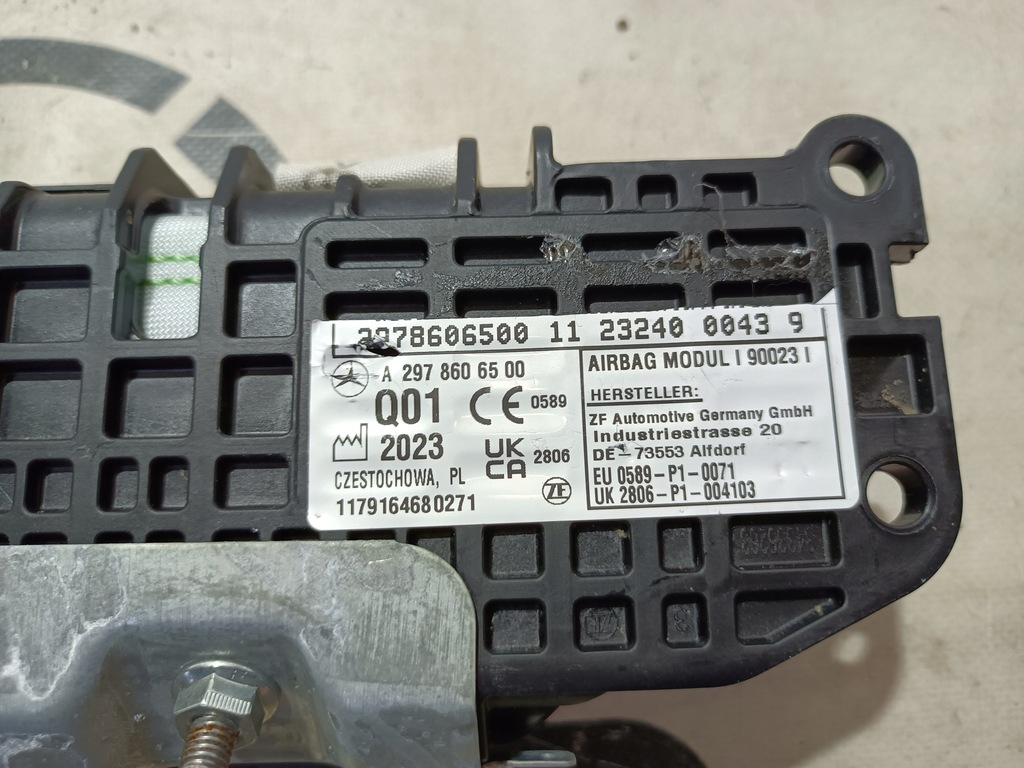 фото №7, Mercedes eqs a297 w297 297 подушка безопасности коленная колено оригинал демонтаж