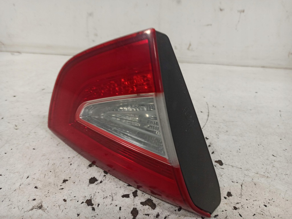 фото №11, Hyundai ix35 лампа левая задняя крышка 92403-2y5 92403-2y500
