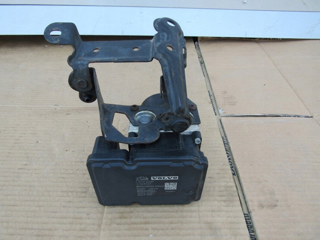 фото №4, Volvo s60 насос abs