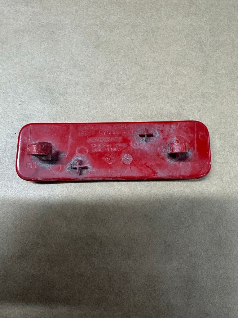 фото №2, Ford transit connect відбивач бампера правий задня