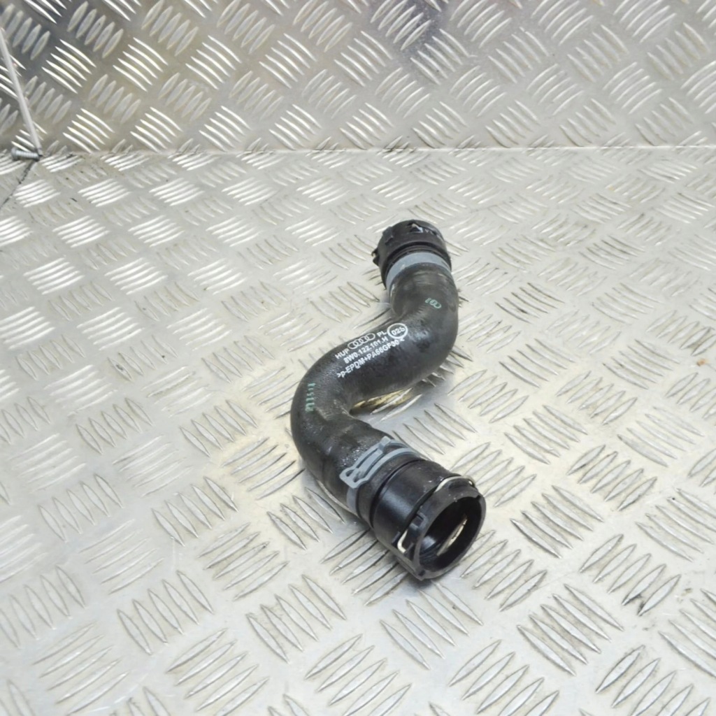 фото №2, Audi a4 s4 b9 8w 2018 wąż / труба интеркулер