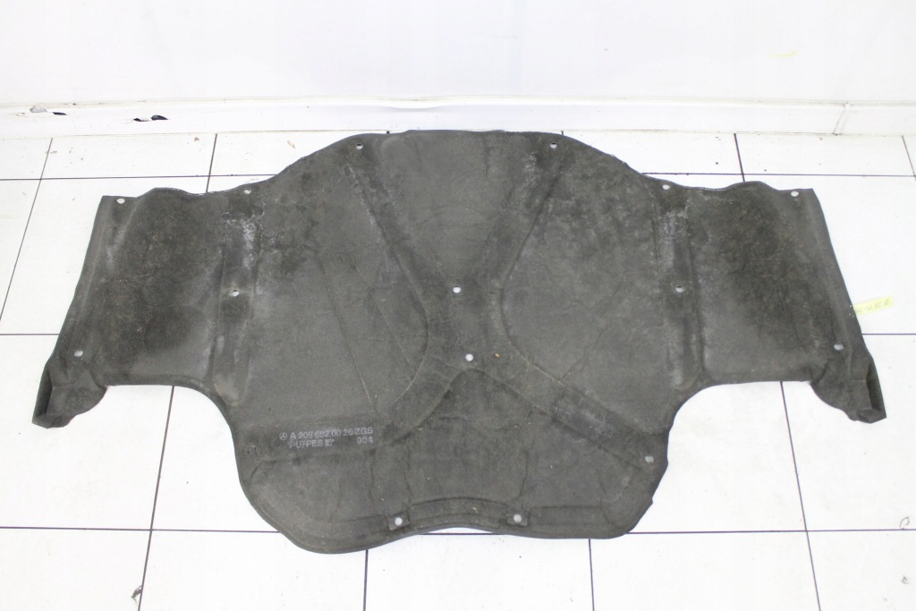 Шумоізоляція капот + кліпси mercedes clk w208 1997r- в Україні