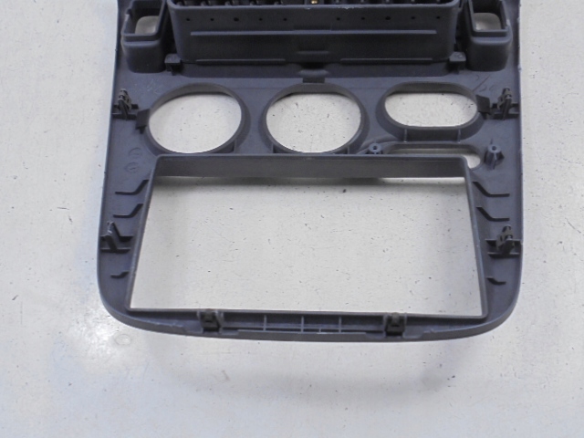 фото №2, Honda hr-v i консоль средняя рамка радио 3d 77210-s2ha-g00