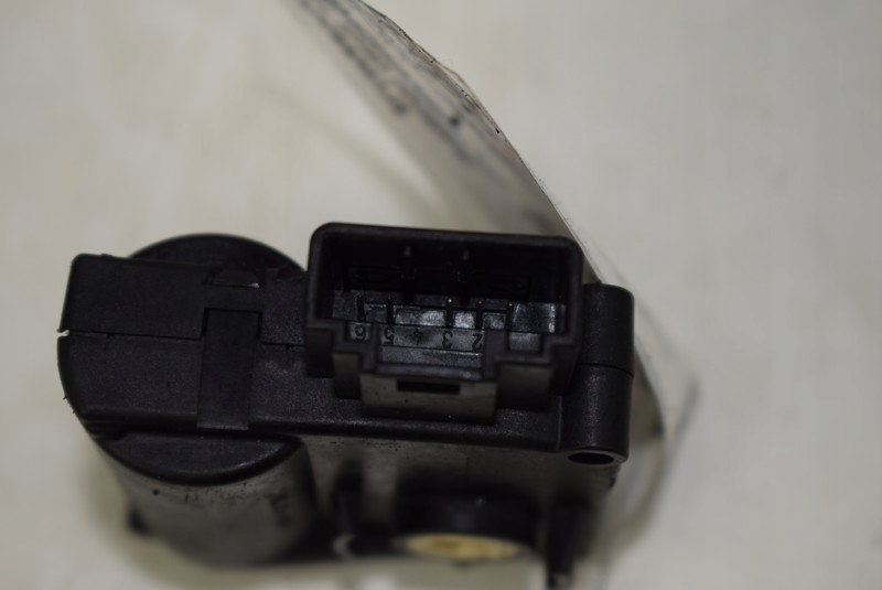 фото №4, Моторчик отопителя audi a6 c6 05r