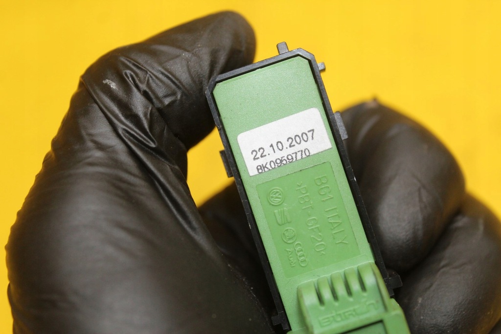 фото №6, Переключатель памяти сиденье audi a4 b8 8k0959770