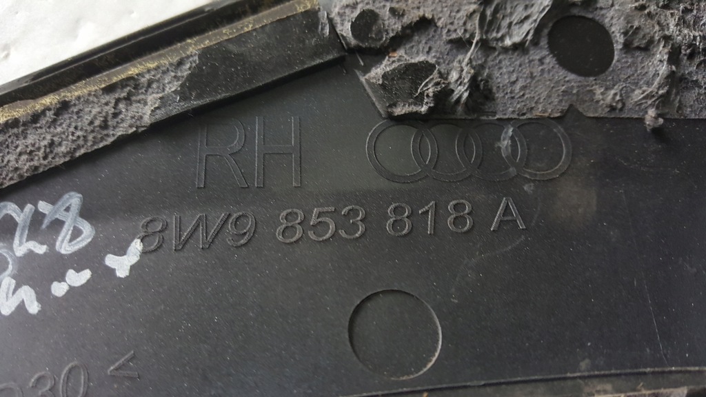 фото №11, Молдинг крыла правый задняя audi a4 b9 allroad 8w9853818a демонтаж