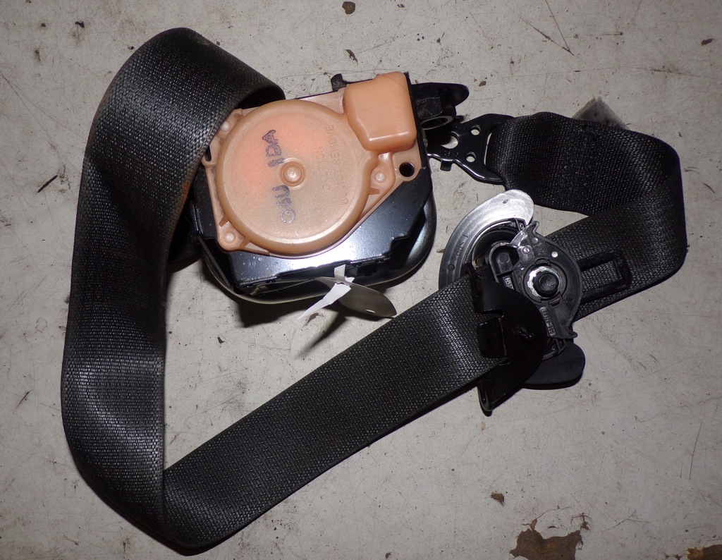 Ремінь безпеки правий/лівий перед передній opel mokka a 20919346 в Україні