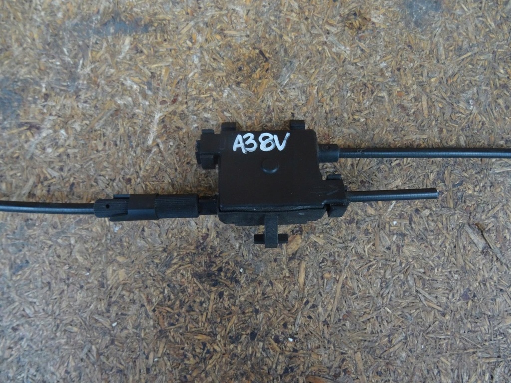 фото №15, Audi a3 8v 12-20 замок капот трос тяга комплект 8v0823509 8v0823531a