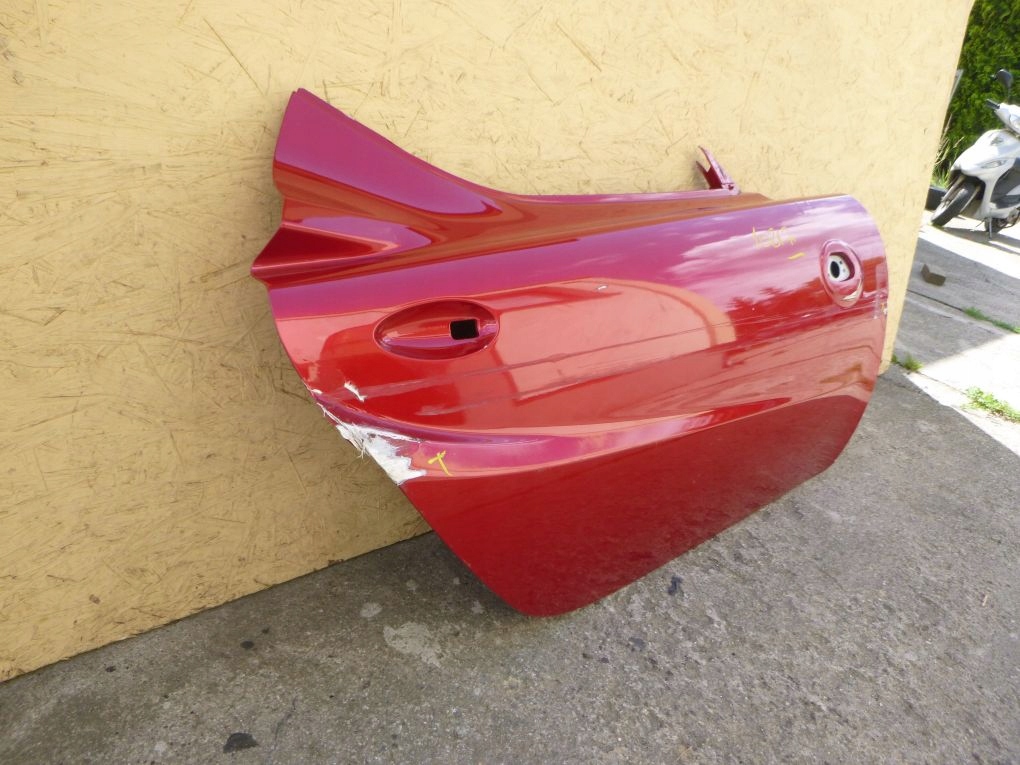 фото №3, Alfa romeo 4c дверь правое