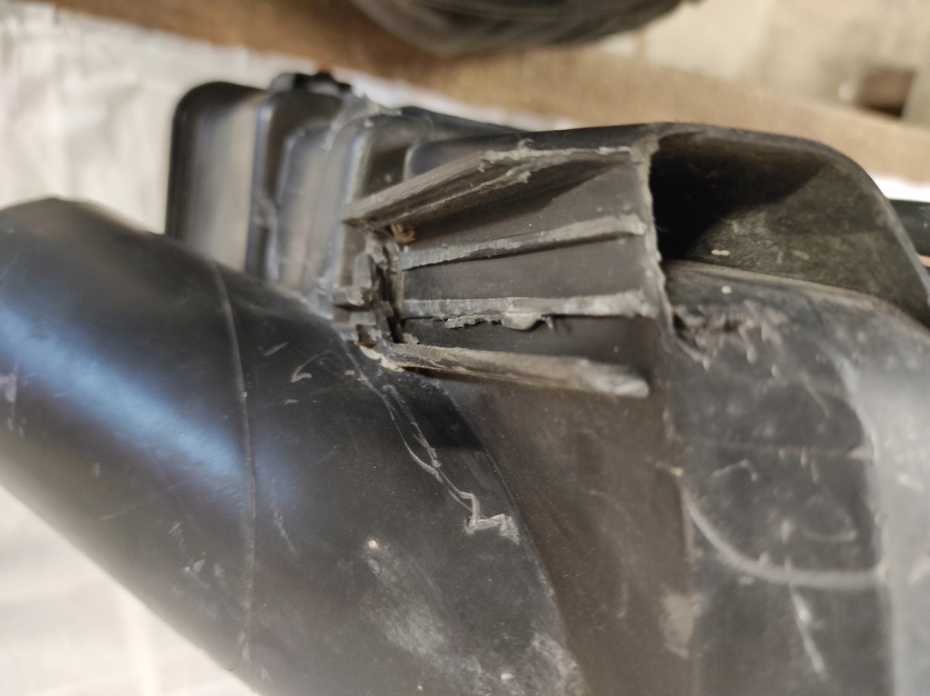 фото №15, Citroen berlingo i 04r корпус фильтра воздуха